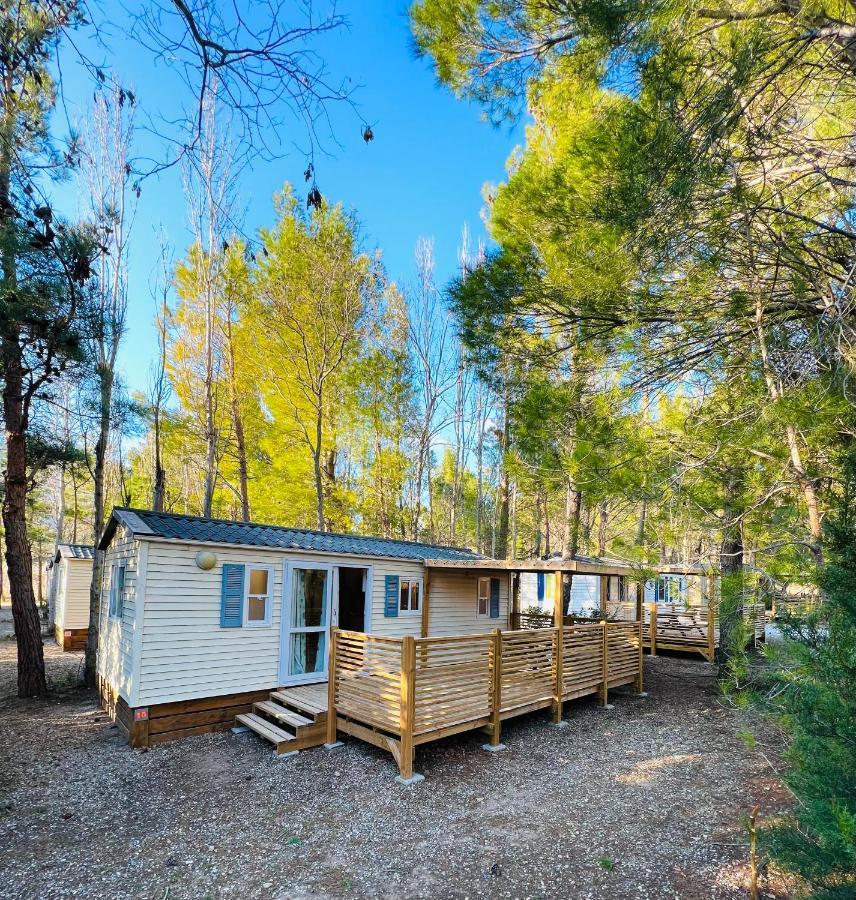 Camping la Peiriere Tuchan Bagian luar foto