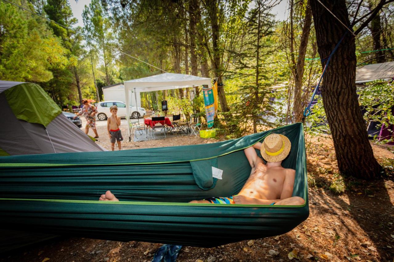 Camping la Peiriere Tuchan Bagian luar foto